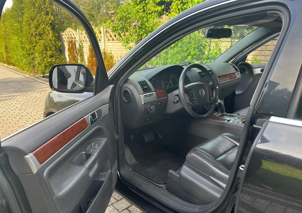 Volkswagen Touareg cena 22890 przebieg: 282660, rok produkcji 2004 z Strzelin małe 46